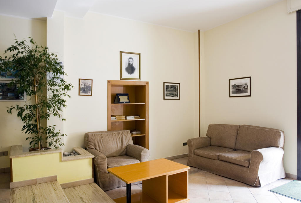 Hotel Vittoria Sapri Bagian luar foto