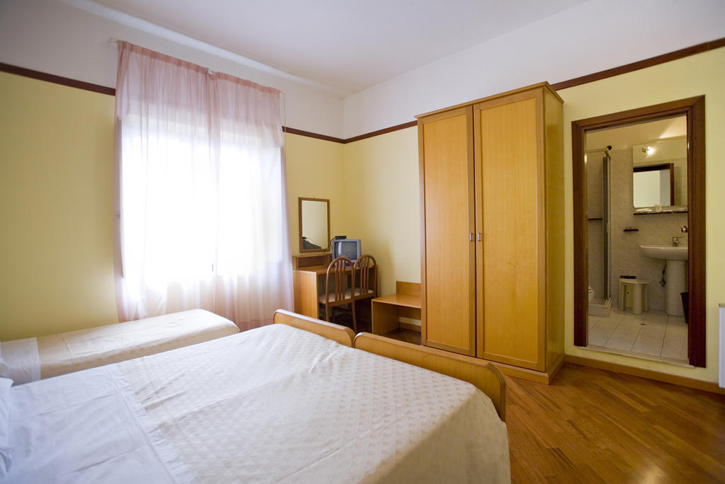 Hotel Vittoria Sapri Ruang foto