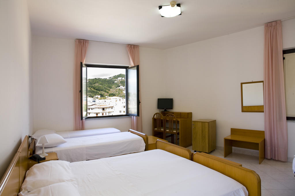 Hotel Vittoria Sapri Ruang foto
